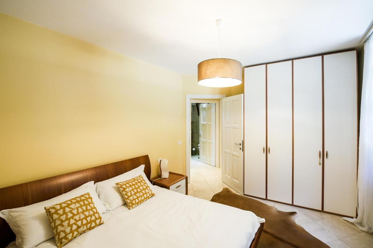 Giulia Apartment Вербания Екстериор снимка