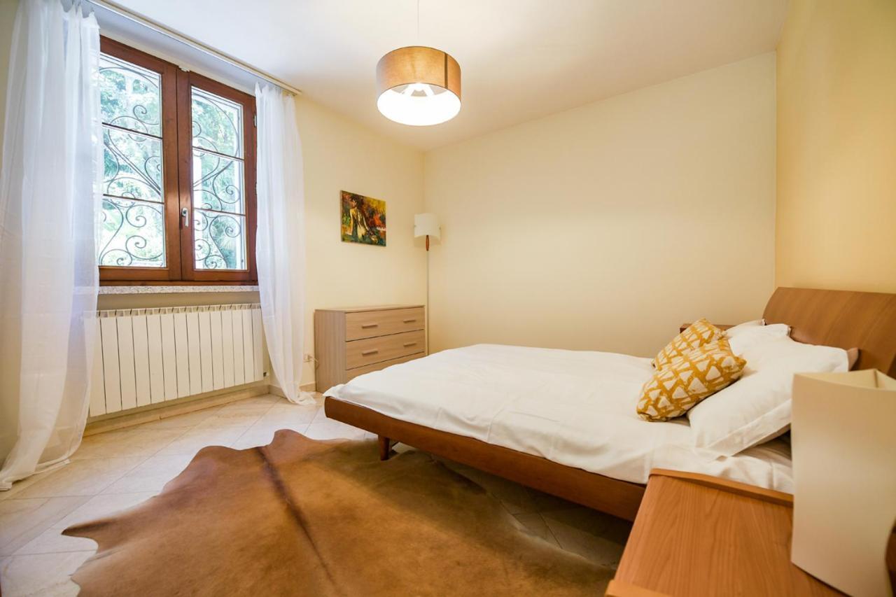 Giulia Apartment Вербания Екстериор снимка